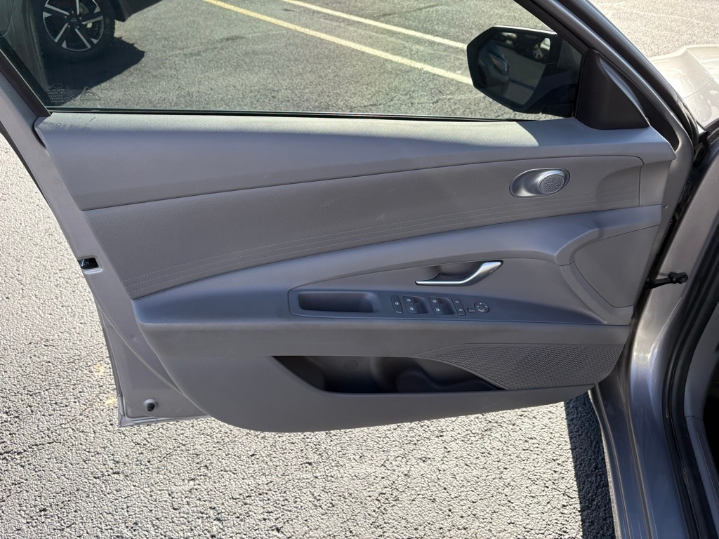 Used 2024 Hyundai Elantra SEL Sedan