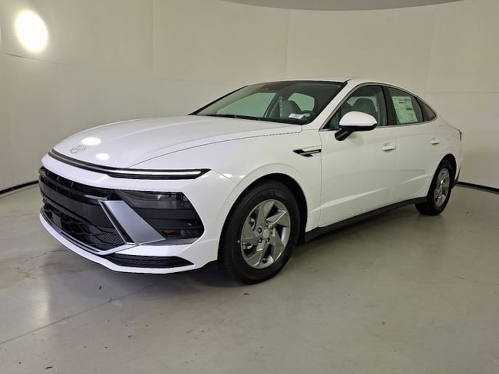 New 2026 Hyundai Sonata SE Sedan