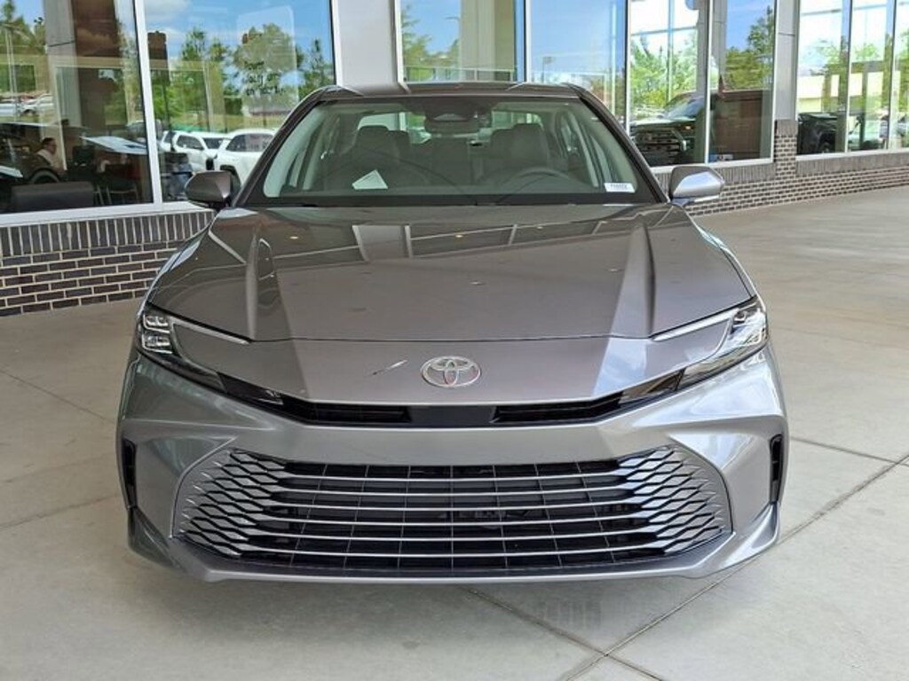 New 2026 Toyota Camry SE Sedan