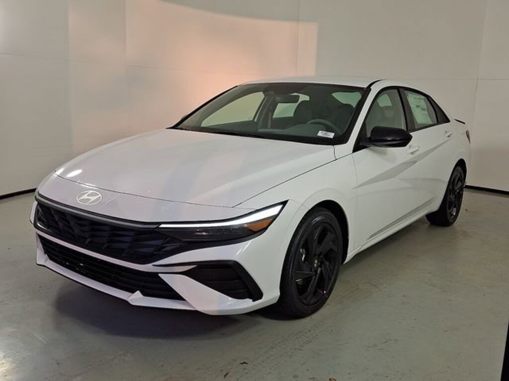 New 2026 Hyundai Elantra SEL Sport Sedan