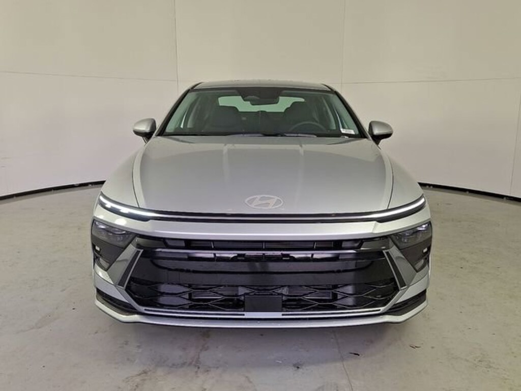 New 2026 Hyundai Sonata SE Sedan