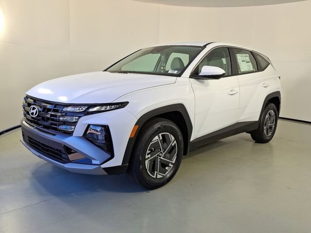 New 2026 Hyundai Tucson Hybrid Blue SE SUV