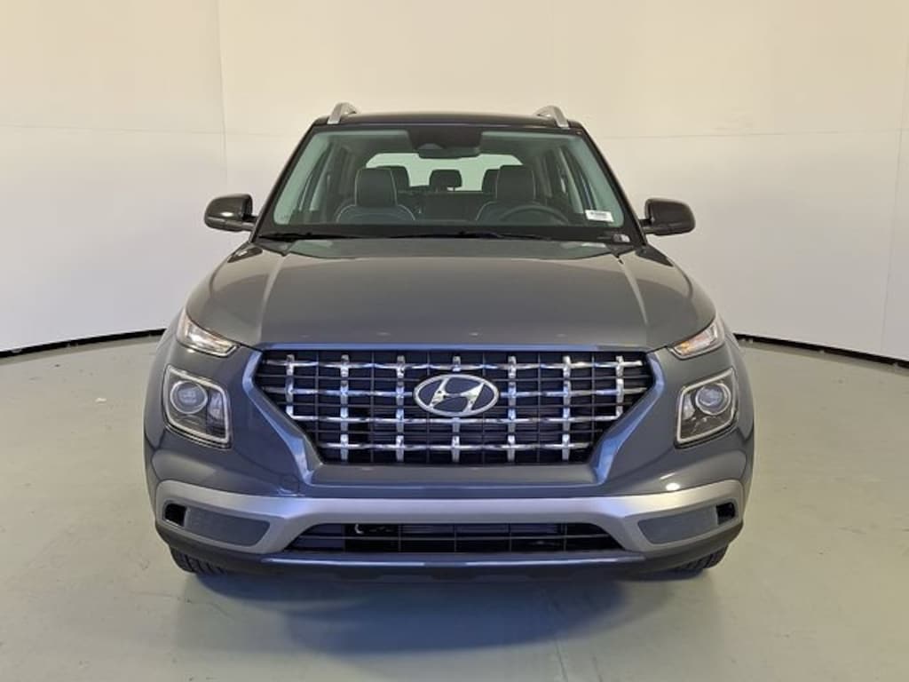 New 2026 Hyundai Venue SEL w/Two-Tone Roof SUV