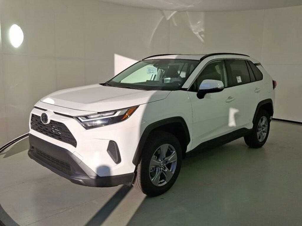 New 2025 Toyota RAV4 XLE SUV