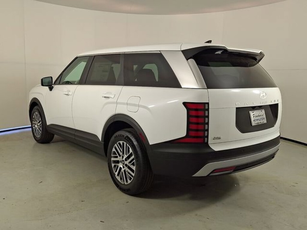 New 2026 Hyundai Palisade SE SUV