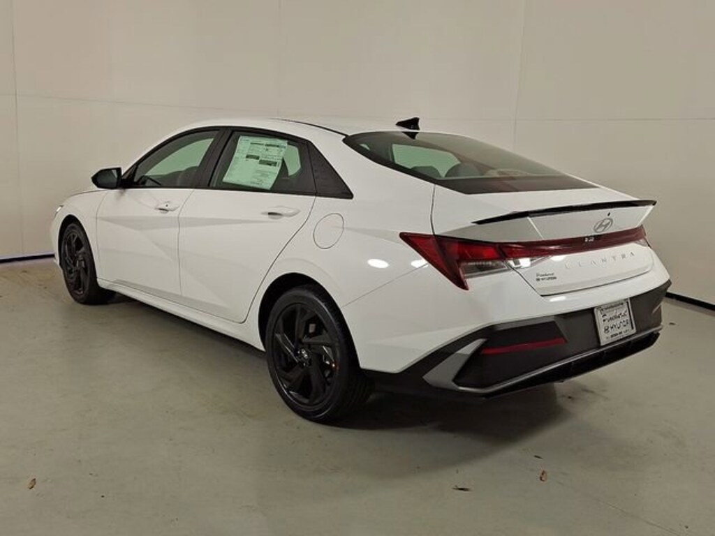 New 2026 Hyundai Elantra SEL Sport Sedan