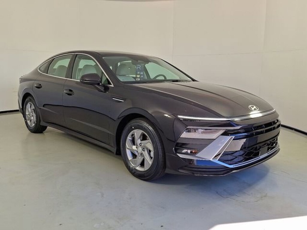 New 2026 Hyundai Sonata SE Sedan