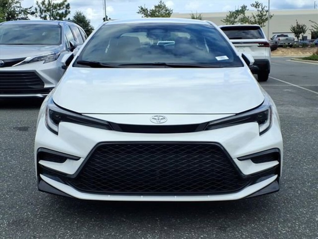 New 2026 Toyota Corolla SE Sedan
