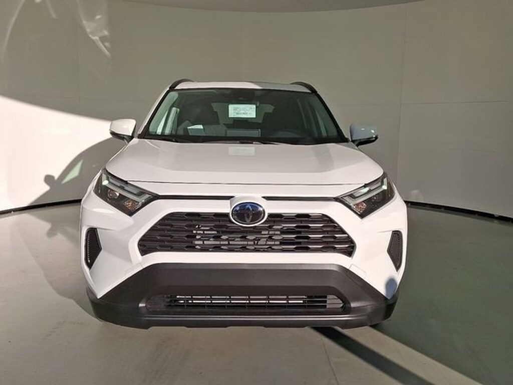 New 2025 Toyota RAV4 XLE SUV