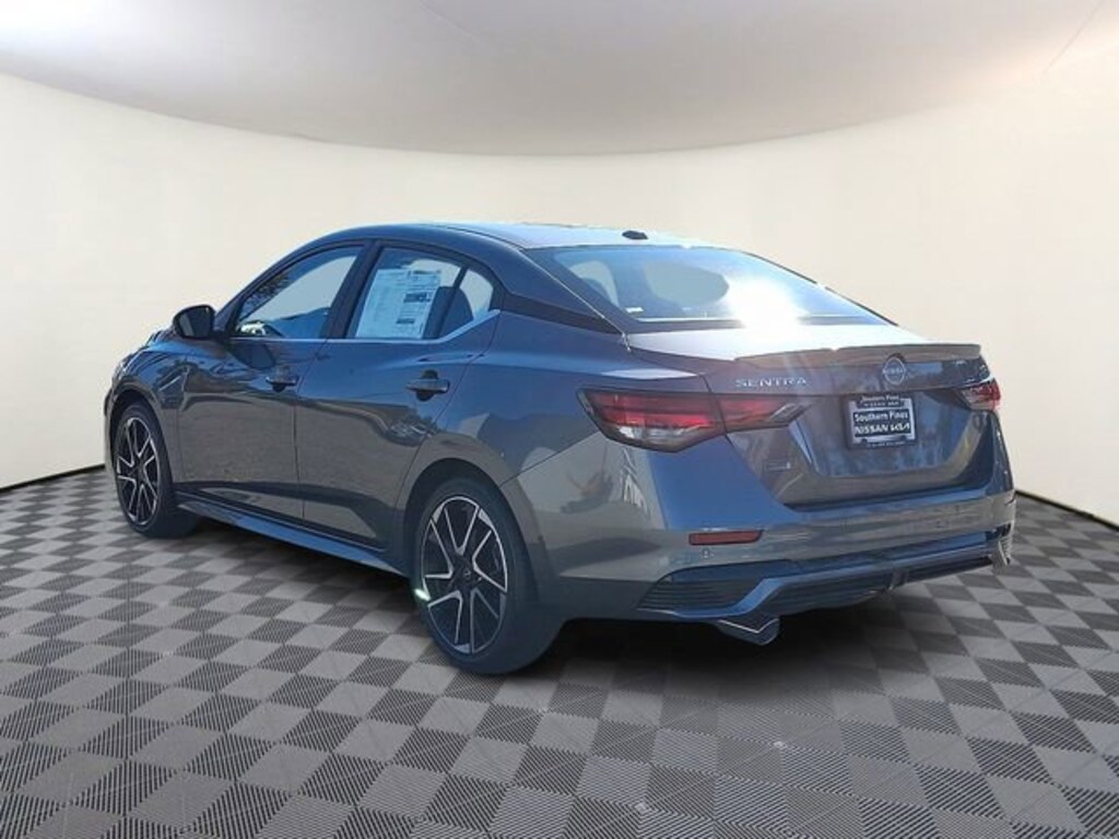 New 2025 Nissan Sentra SR Sedan