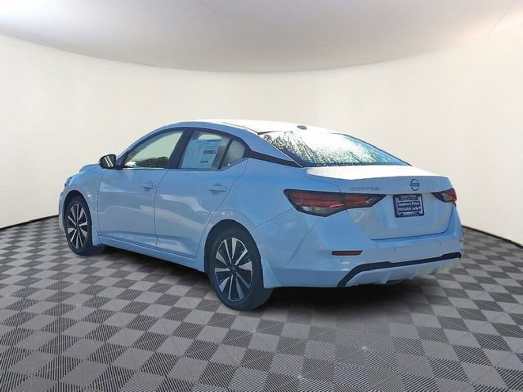 New 2025 Nissan Sentra SV Sedan