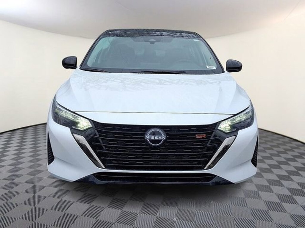 New 2025 Nissan Sentra SR Sedan
