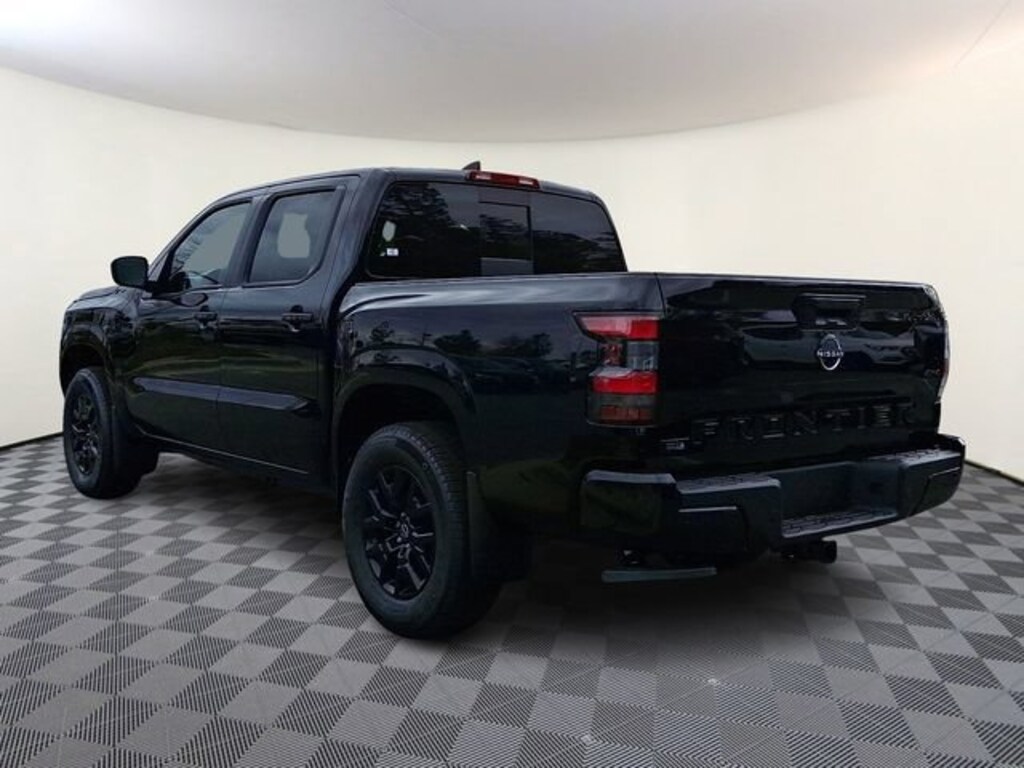 New 2026 Nissan Frontier SV Truck Crew Cab