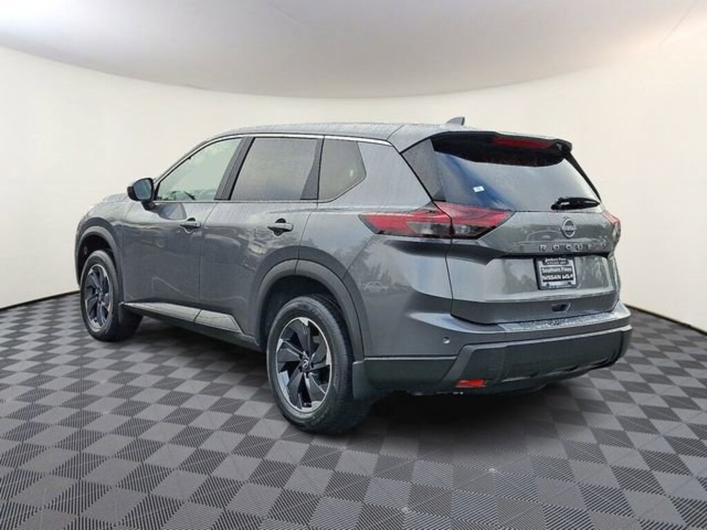 New 2026 Nissan Rogue SV SUV