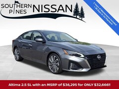 2025 Nissan Altima SL Sedan
