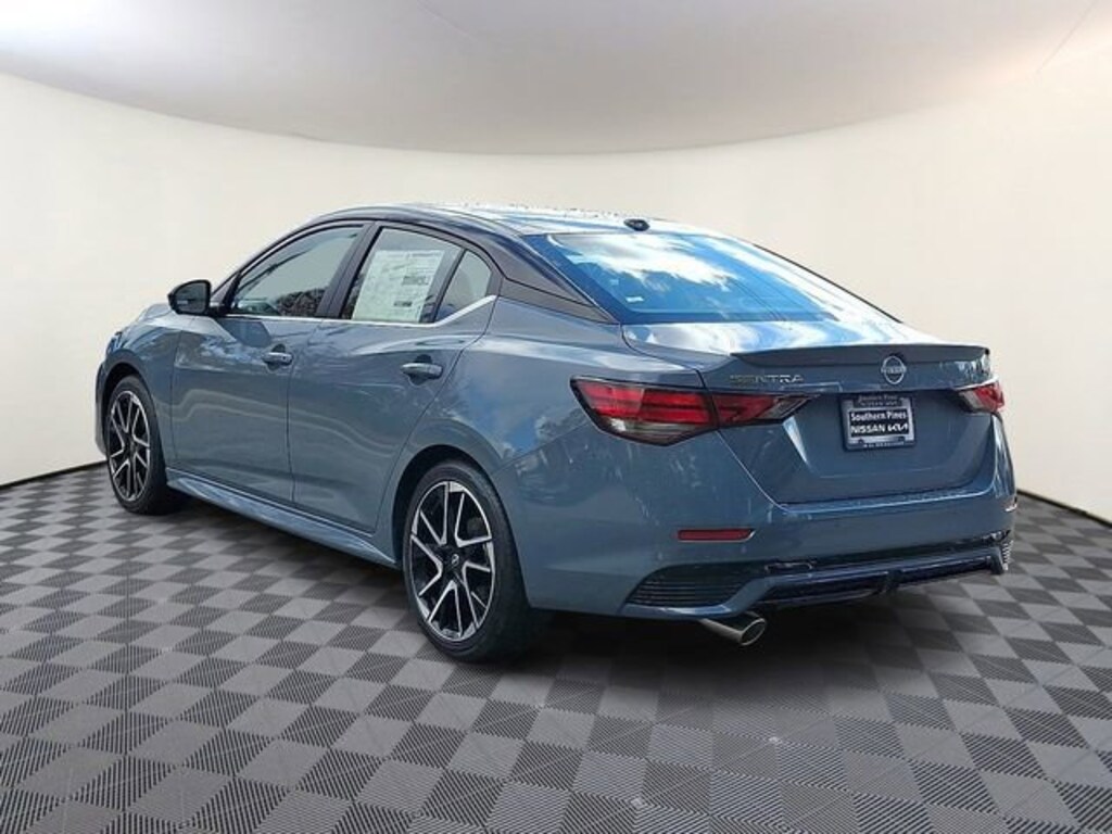 New 2025 Nissan Sentra SR Sedan