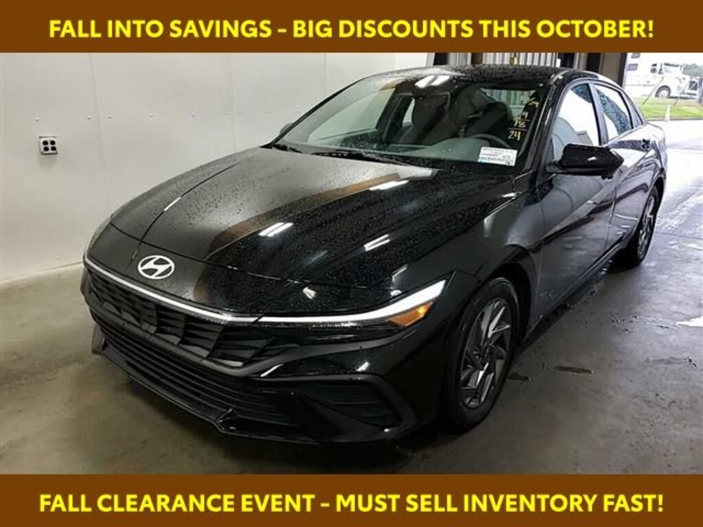 Used 2024 Hyundai Elantra SEL Sedan