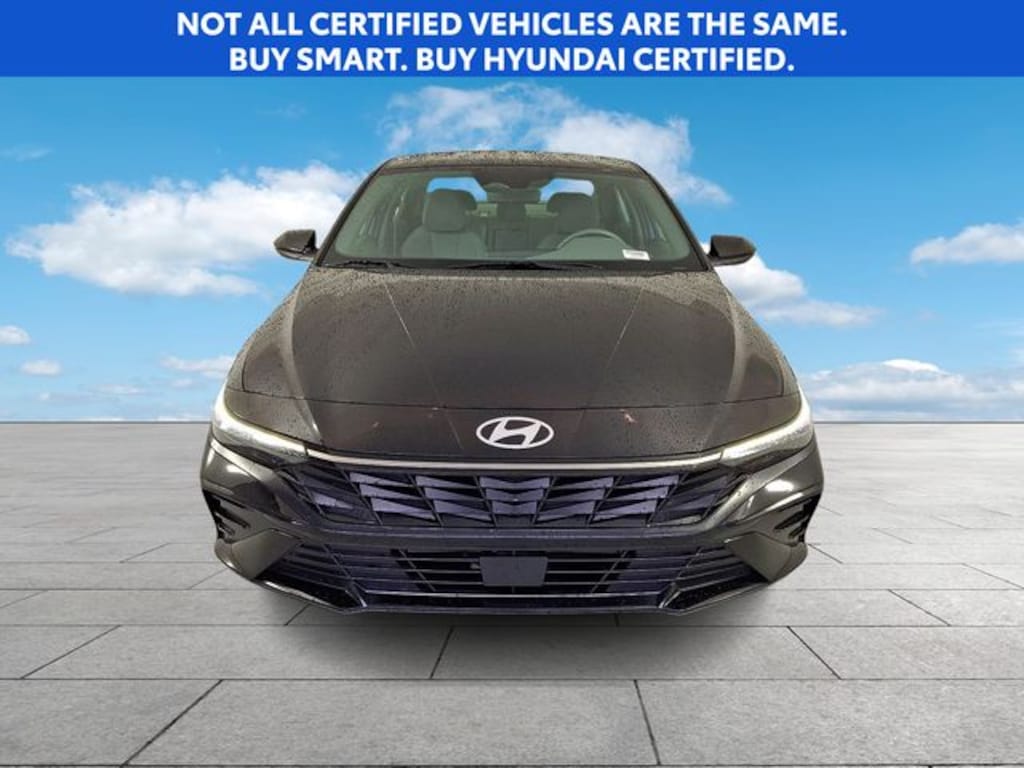 Certified 2025 Hyundai Elantra SEL Convenience Sedan