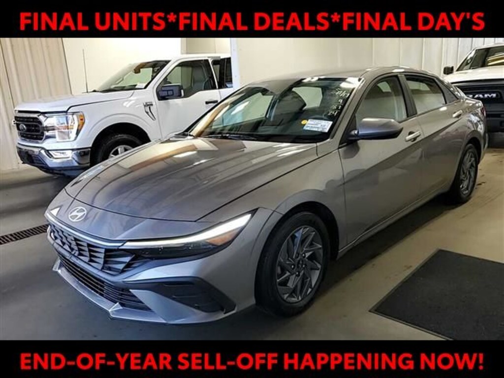 Used 2024 Hyundai Elantra SEL Sedan