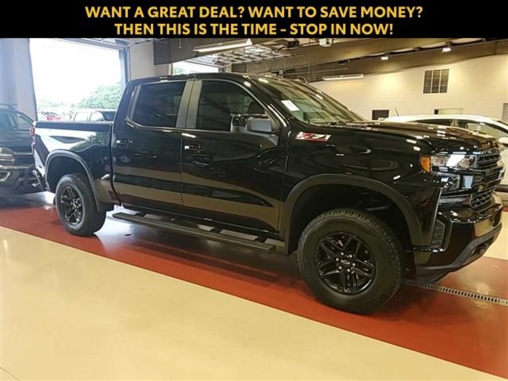 Used 2021 Chevrolet Silverado 1500 RST Truck Crew Cab