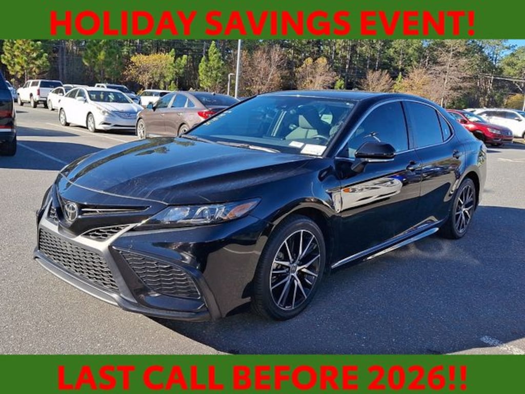 Used 2024 Toyota Camry SE Sedan