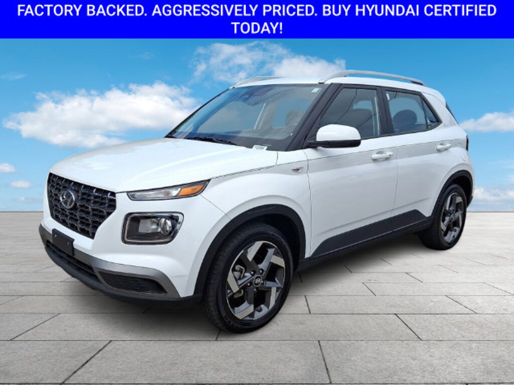 Used 2025 Hyundai Venue SEL SUV