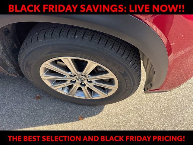 2020 Lexus NX 300 photo 3