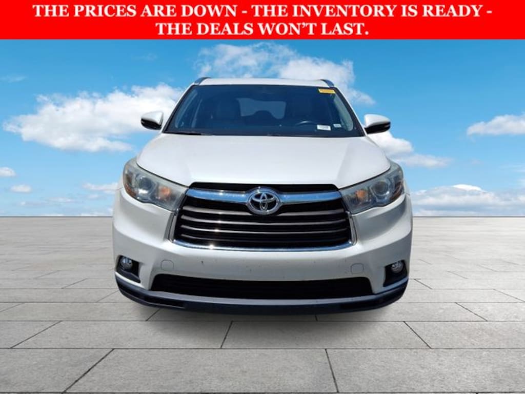 Used 2016 Toyota Highlander XLE V6 SUV