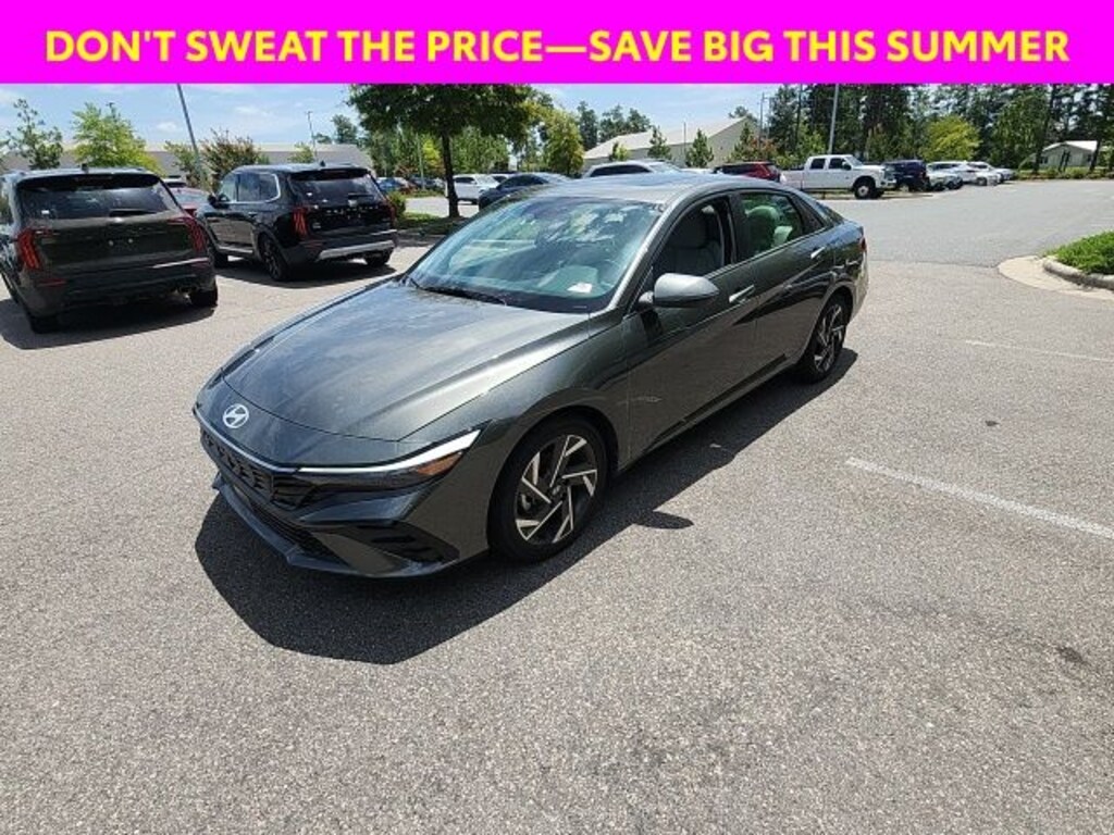 Used 2025 Hyundai Elantra Limited Sedan