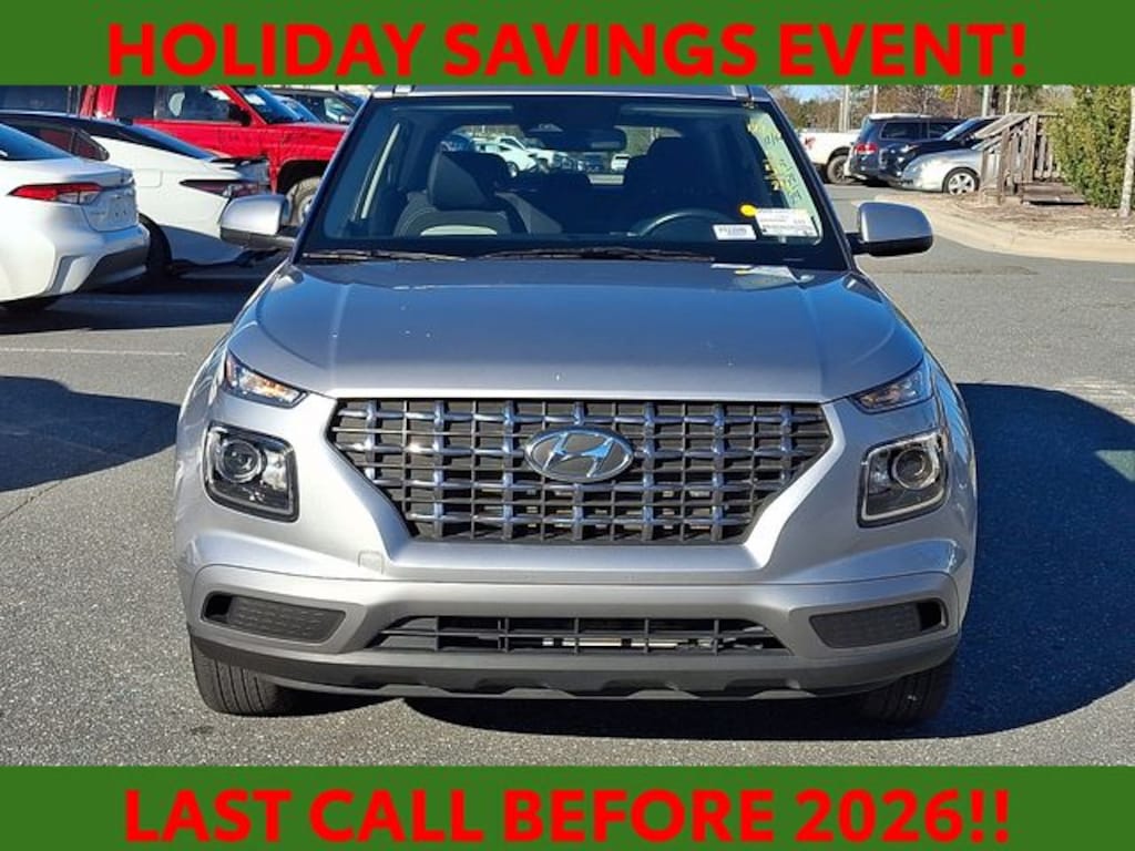 Used 2024 Hyundai Venue SEL SUV