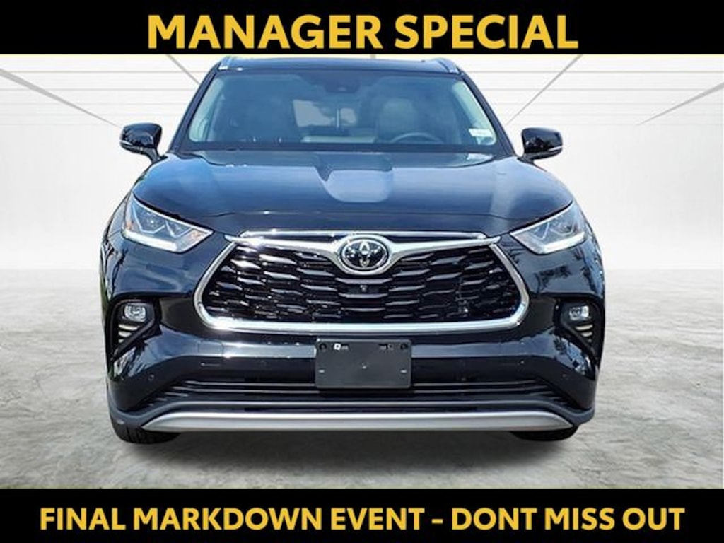 Used 2024 Toyota Highlander Platinum SUV