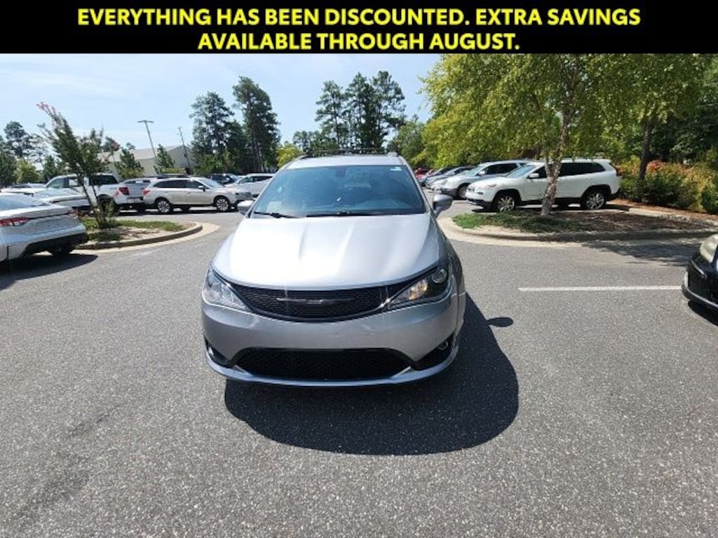 Used 2020 Chrysler Pacifica Touring L Van Passenger Van