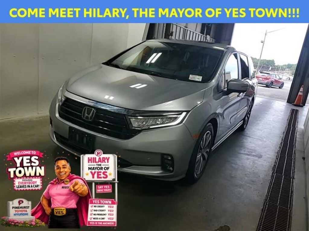 Used 2022 Honda Odyssey Touring Van