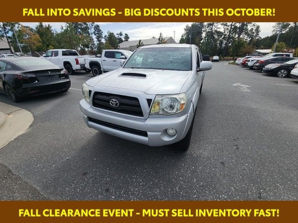 Used 2006 Toyota Tacoma PreRunner V6 Truck Double-Cab