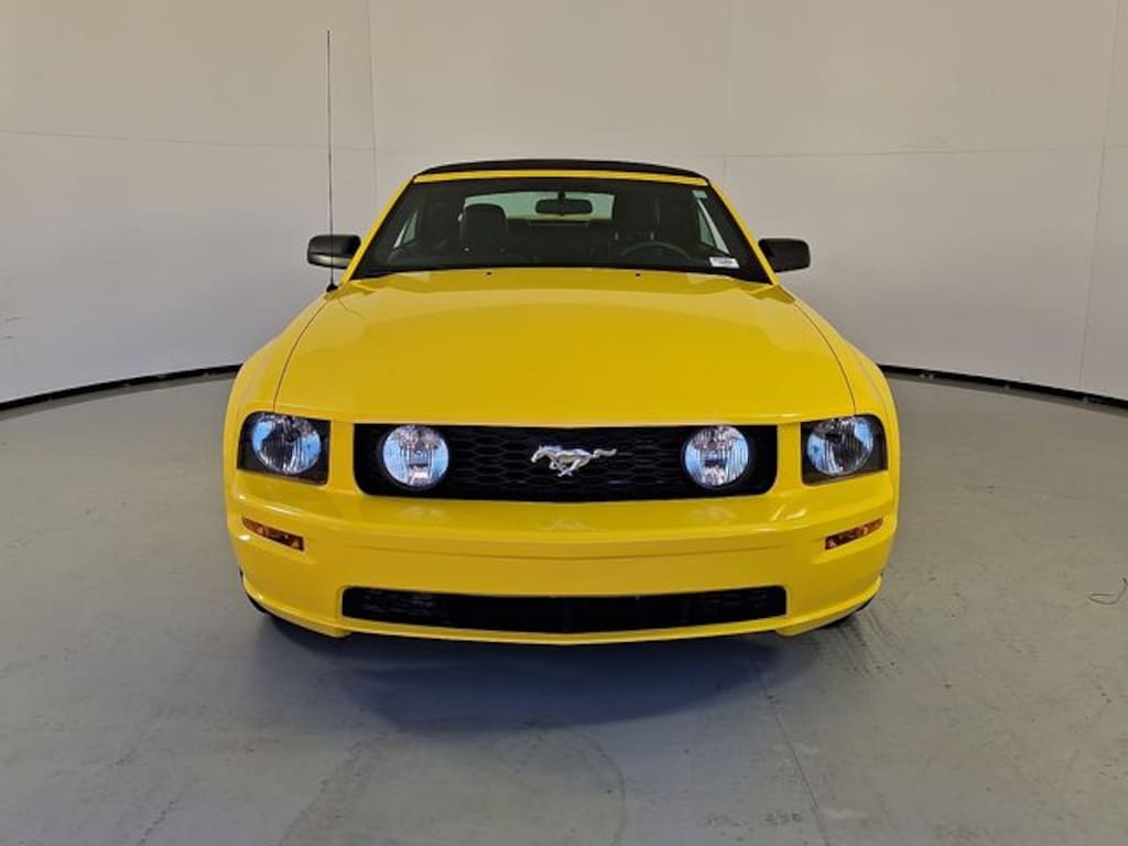 Used 2006 Ford Mustang Convertible