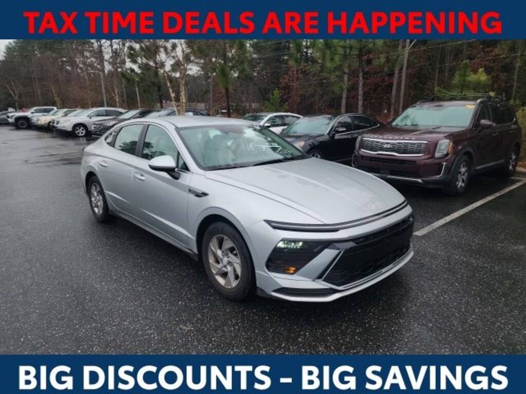 Used 2025 Hyundai Sonata SE Sedan
