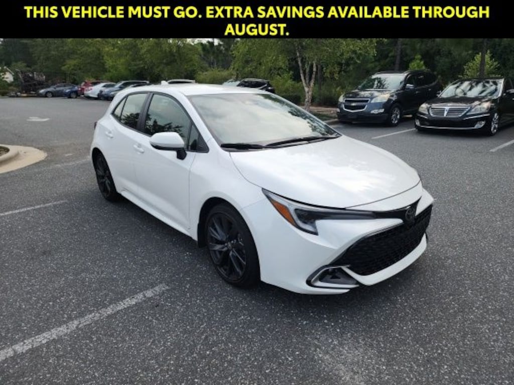 Used 2025 Toyota Corolla Hatchback XSE Hatchback