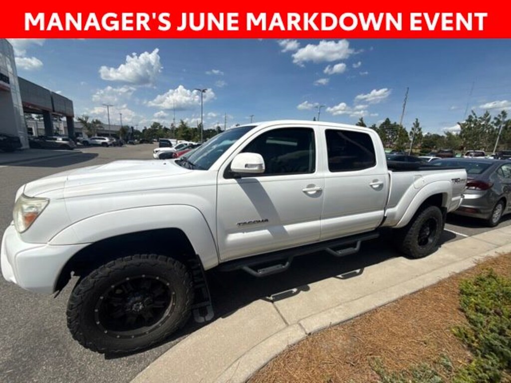 Used 2014 Toyota Tacoma 4x4 Truck Double Cab