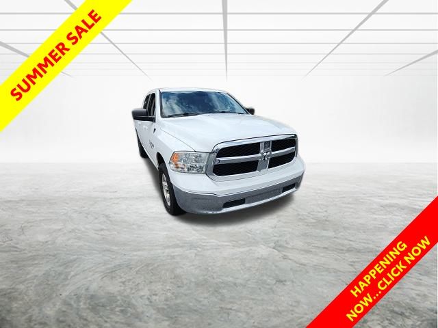 2019 Ram 1500 Classic SLT photo 2