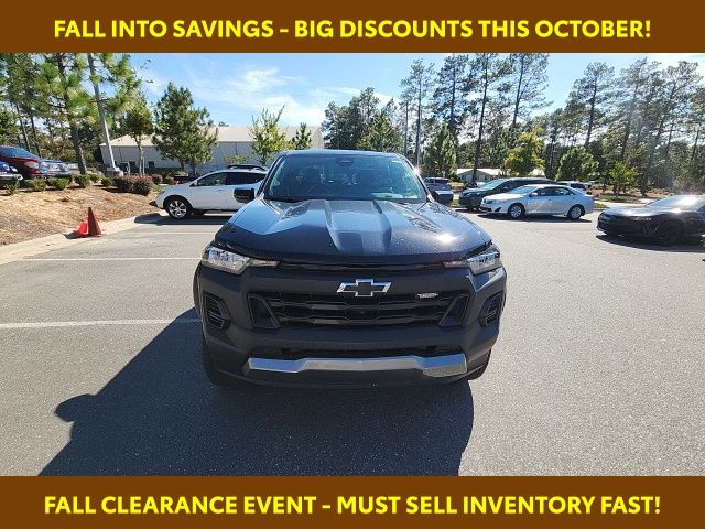 2023 Chevrolet Colorado Trail Boss photo 3