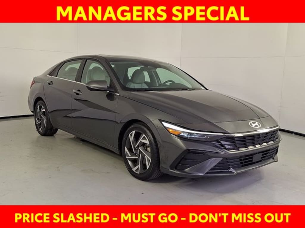 Used 2024 Hyundai Elantra Limited Sedan