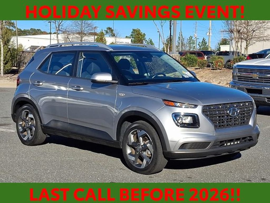 Used 2024 Hyundai Venue SEL SUV
