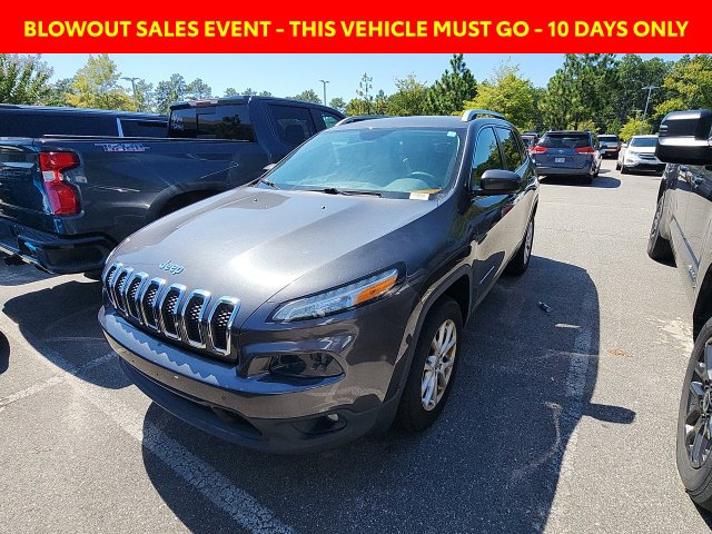 Used 2016 Jeep Cherokee Latitude 4x4 SUV