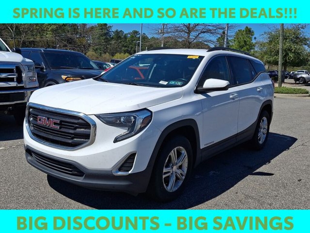 Used 2020 GMC Terrain SLE SUV