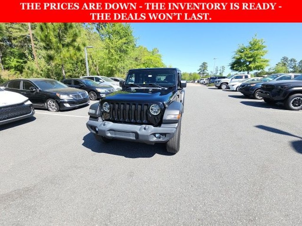 Used 2021 Jeep Wrangler Unlimited Sport SUV