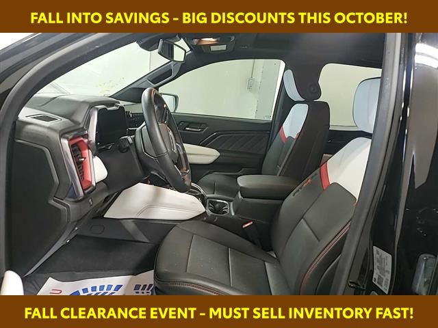 2024 Gmc Canyon AT4X photo 3