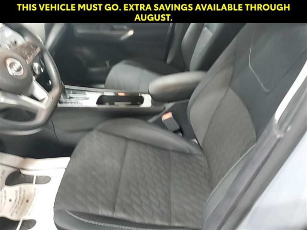 Used 2024 Nissan Kicks SV SUV