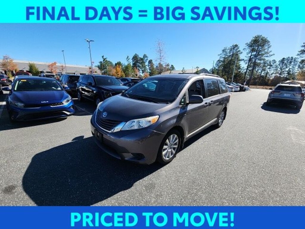 Used 2017 Toyota Sienna LE 7 Passenger Van