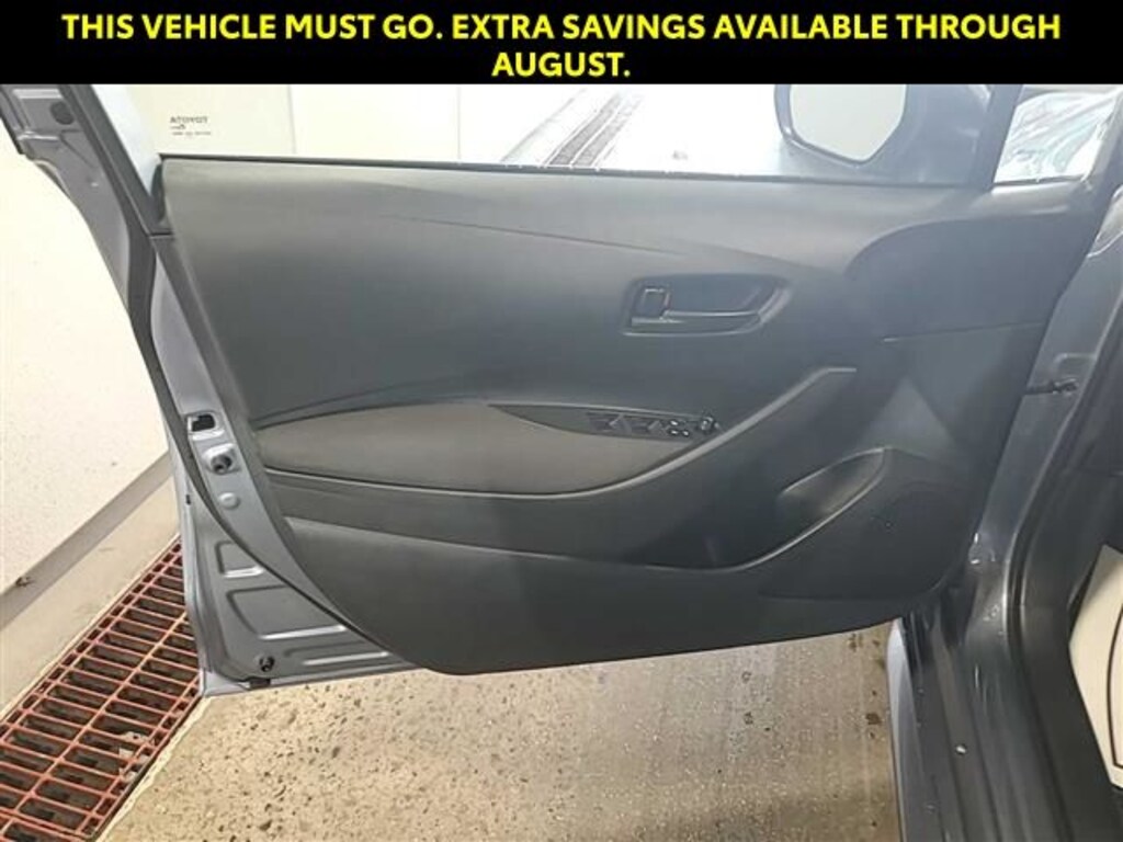 Used 2025 Toyota Corolla LE Sedan