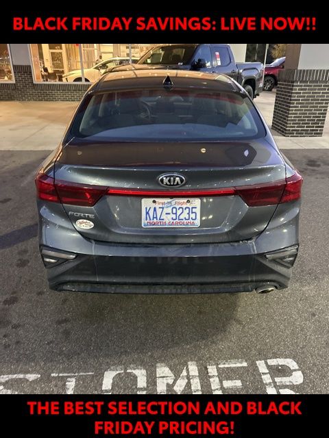 2021 Kia Forte FE LXS photo 3